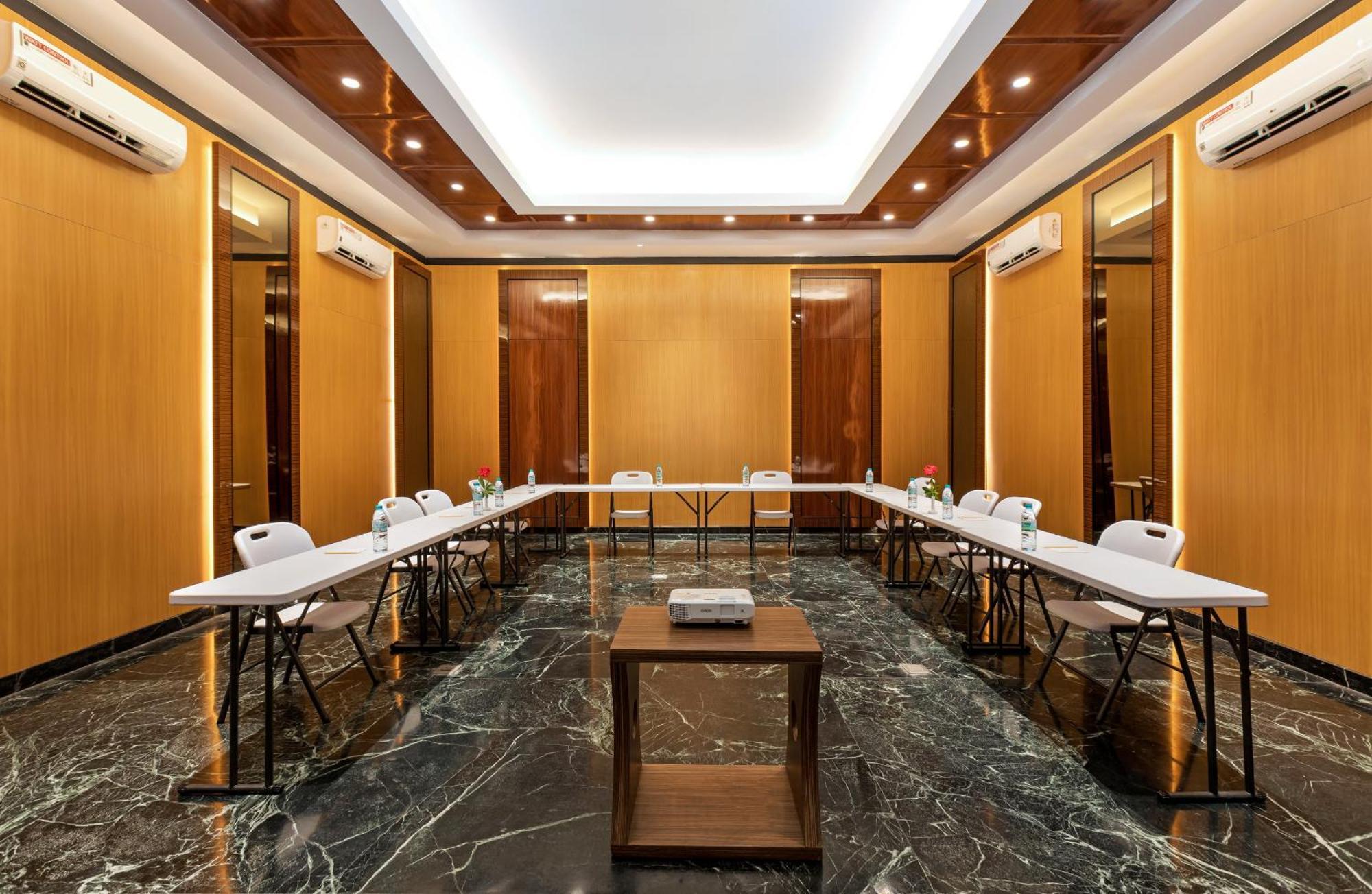 Hotel Boss Powered By Archipelago Legian