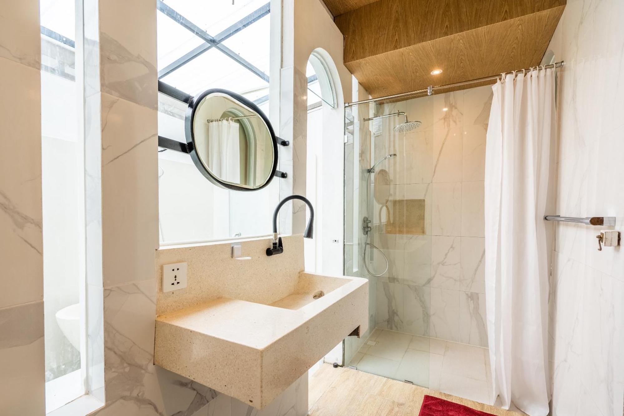 Luxury Belvedere Bali In Seminiak Villa Legian (Bali)