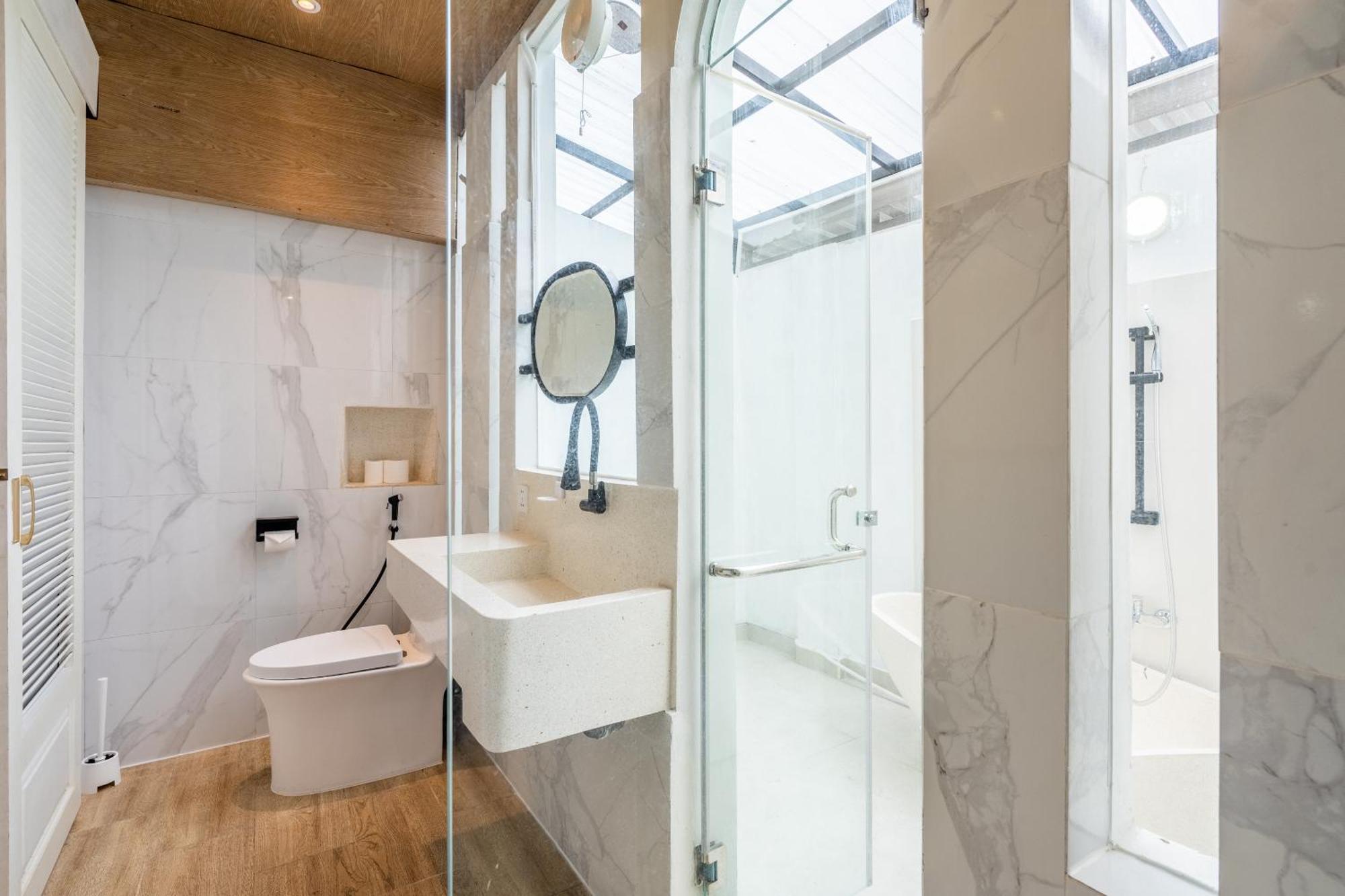 Luxury Belvedere Bali In Seminiak