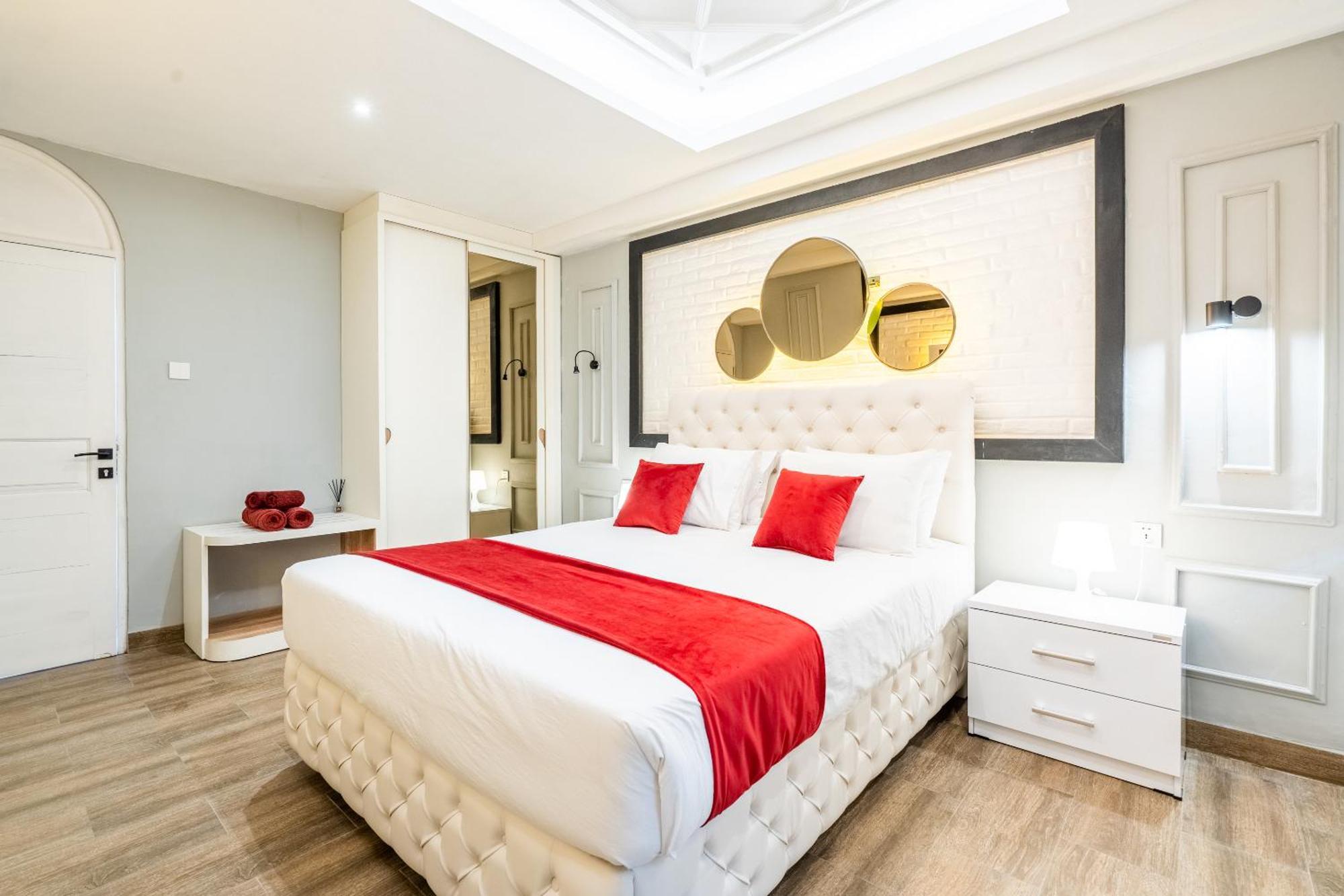 Luxury Belvedere Bali In Seminiak