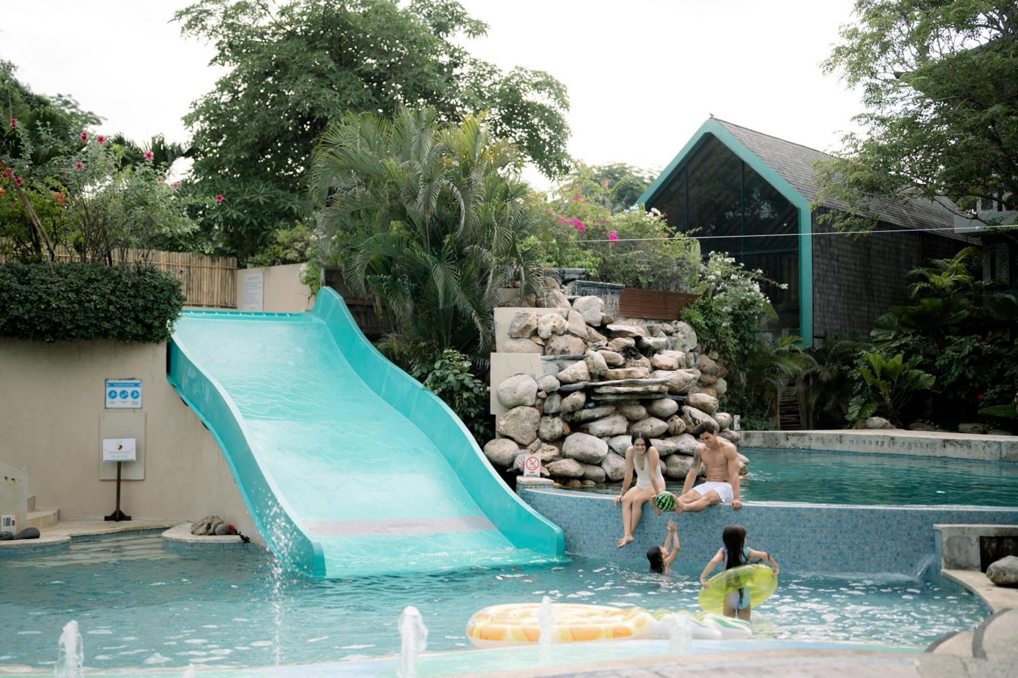 Resort Bali Mandira & 5*