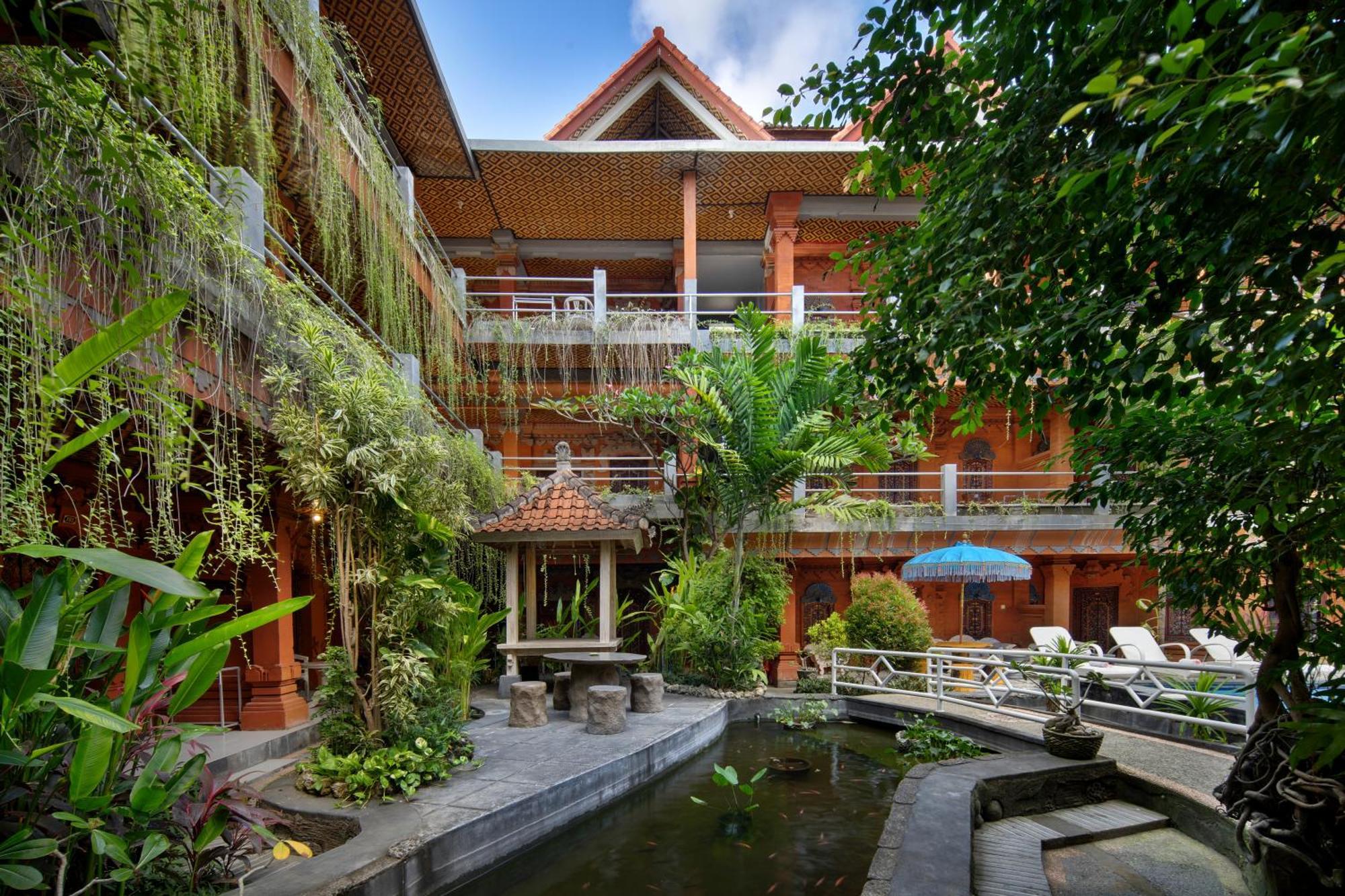 Lumbung Sari Legian (Bali)