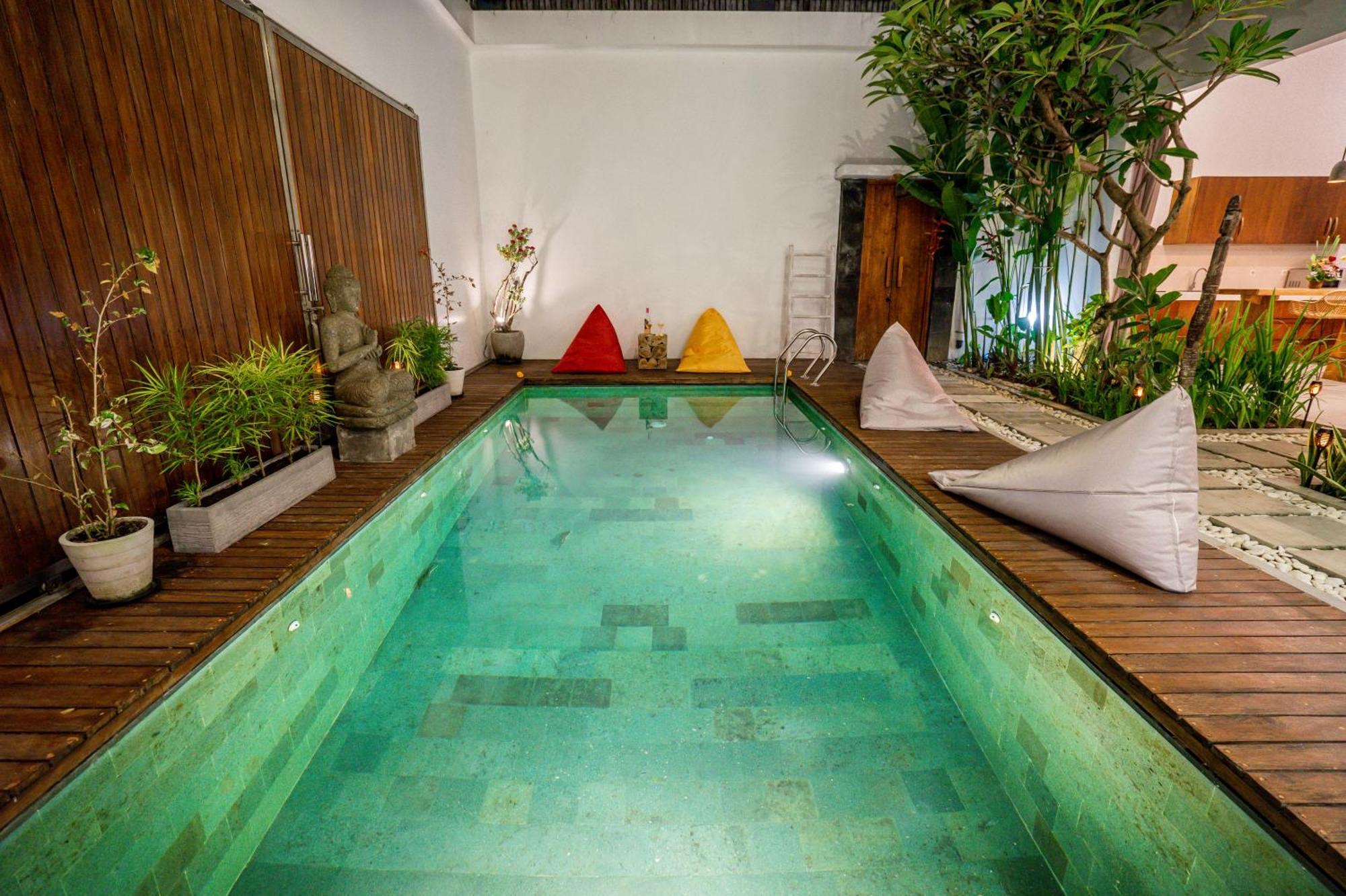 2 Bedrooms Dewi Sri Private Pool Seminyak Villa *