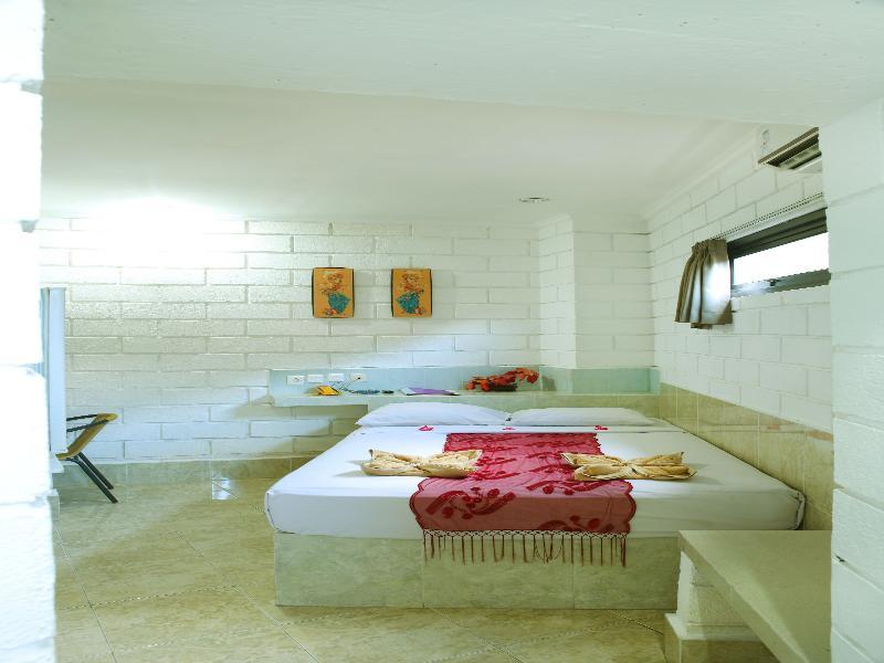 Vilarisi 3*