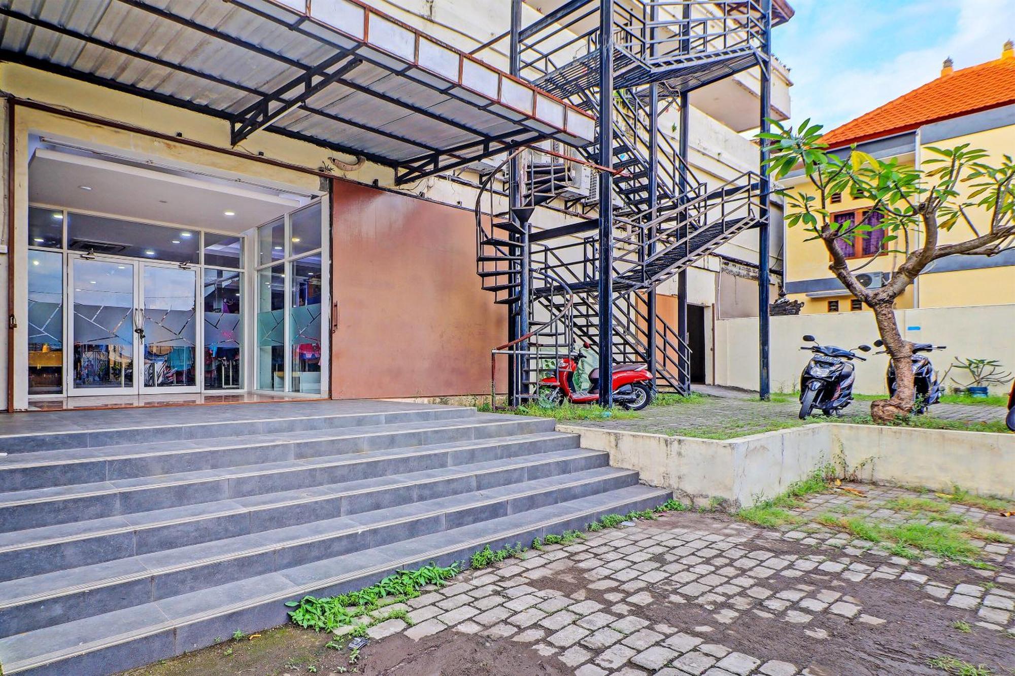 Hotel Simalem *
