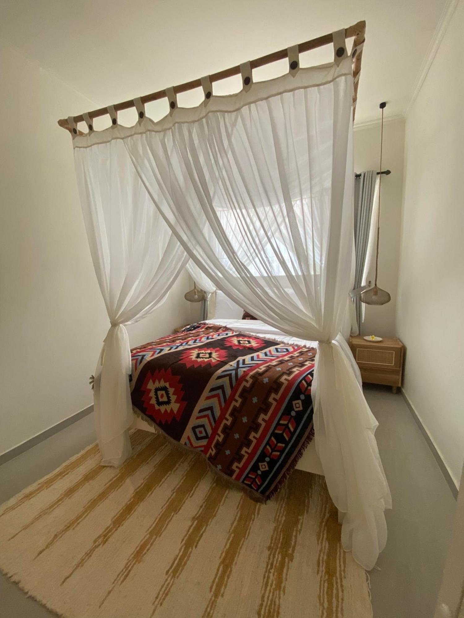 El Nis - - 4 Bedroom - 4 Bathroom - Luxury