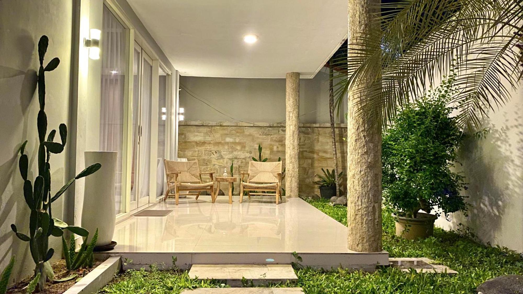 Mila's Villa Legian (Bali)