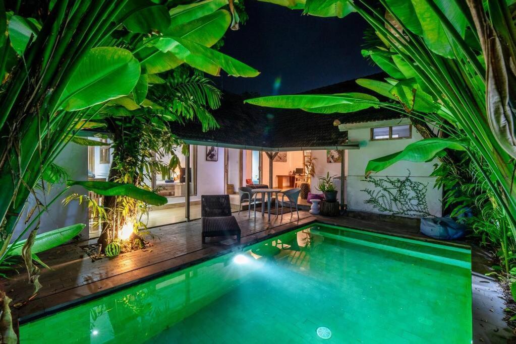 Villa 3 Bedroom Legian (Bali)