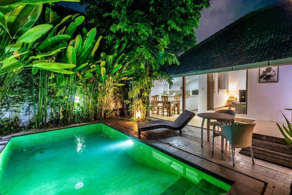Villa 3 Bedroom Legian (Bali)