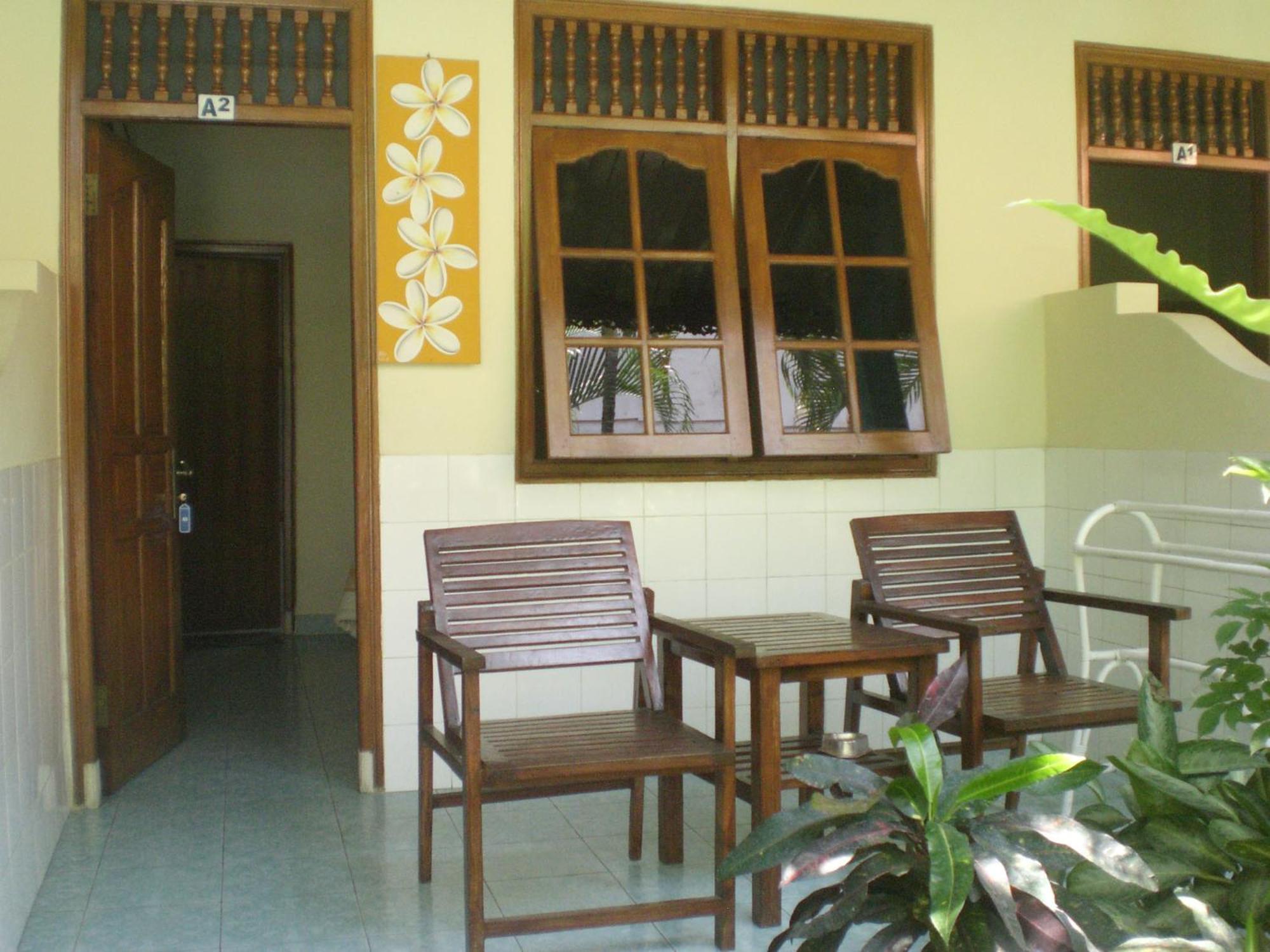 Adus Casa de hóspedes 2*