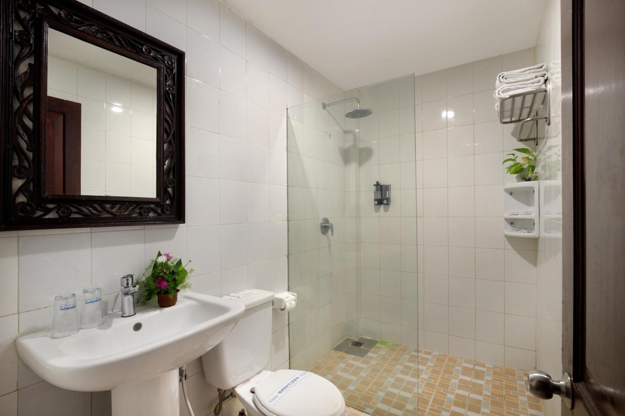 Taman liburan Royal Tunjung Hotel&villa - Chse Certified