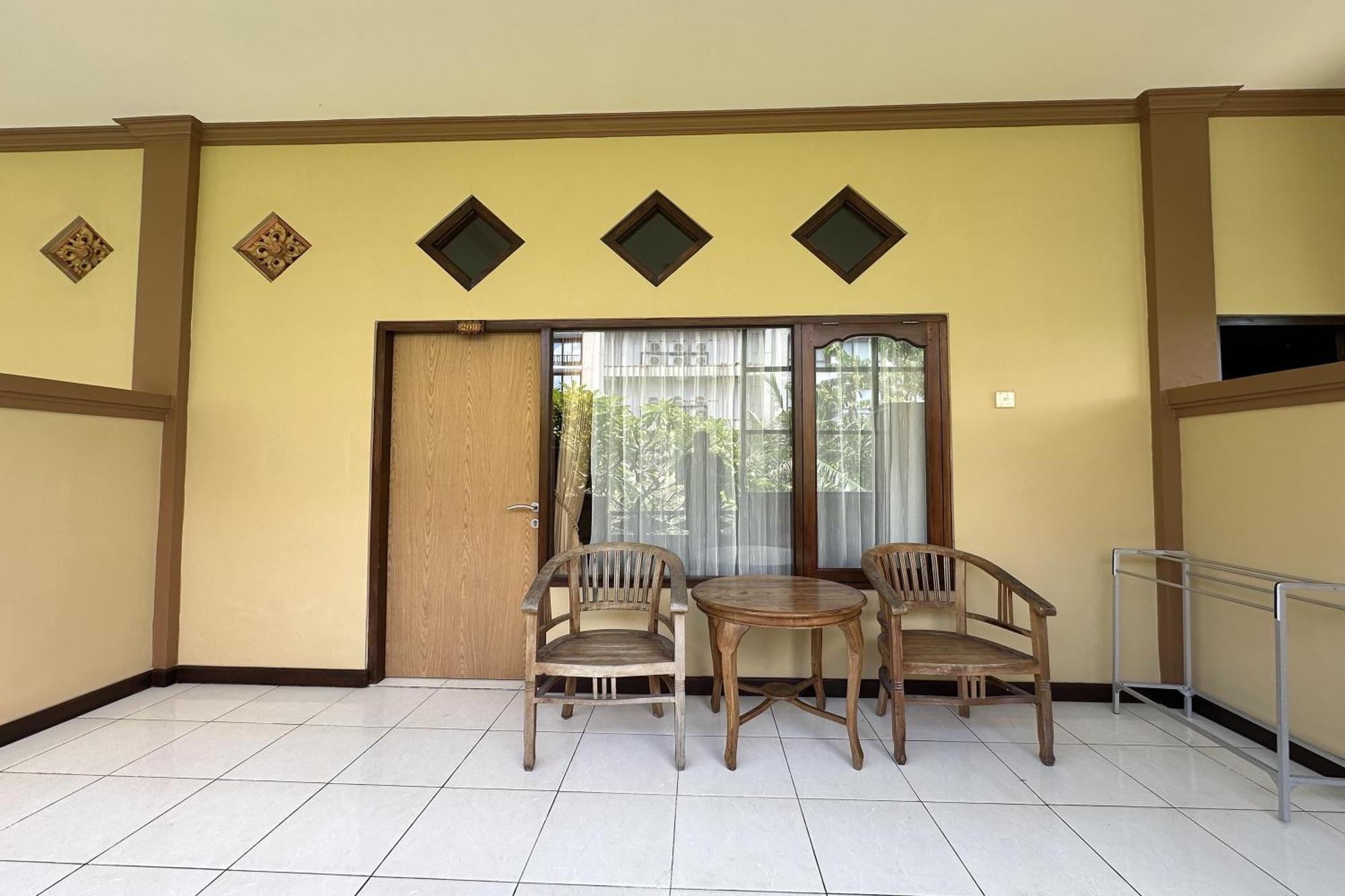 Taxa Raya * Legian (Bali)