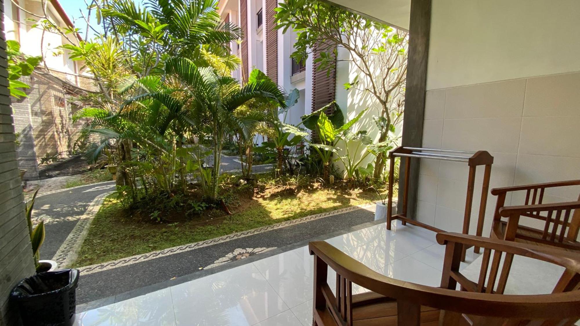 Sandat Hotel 3*