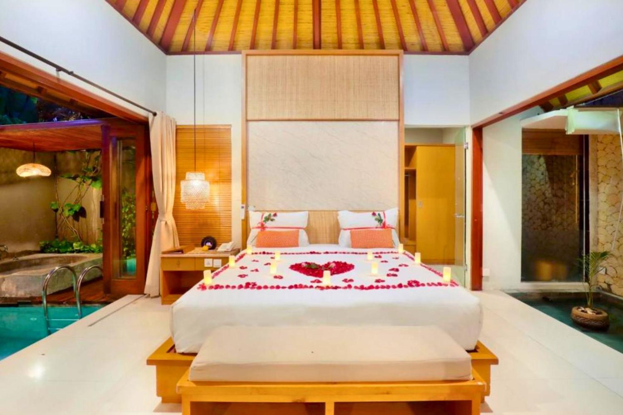 Sadawira 1 Bedroom Private Pool & Bathtub Zn168 *
