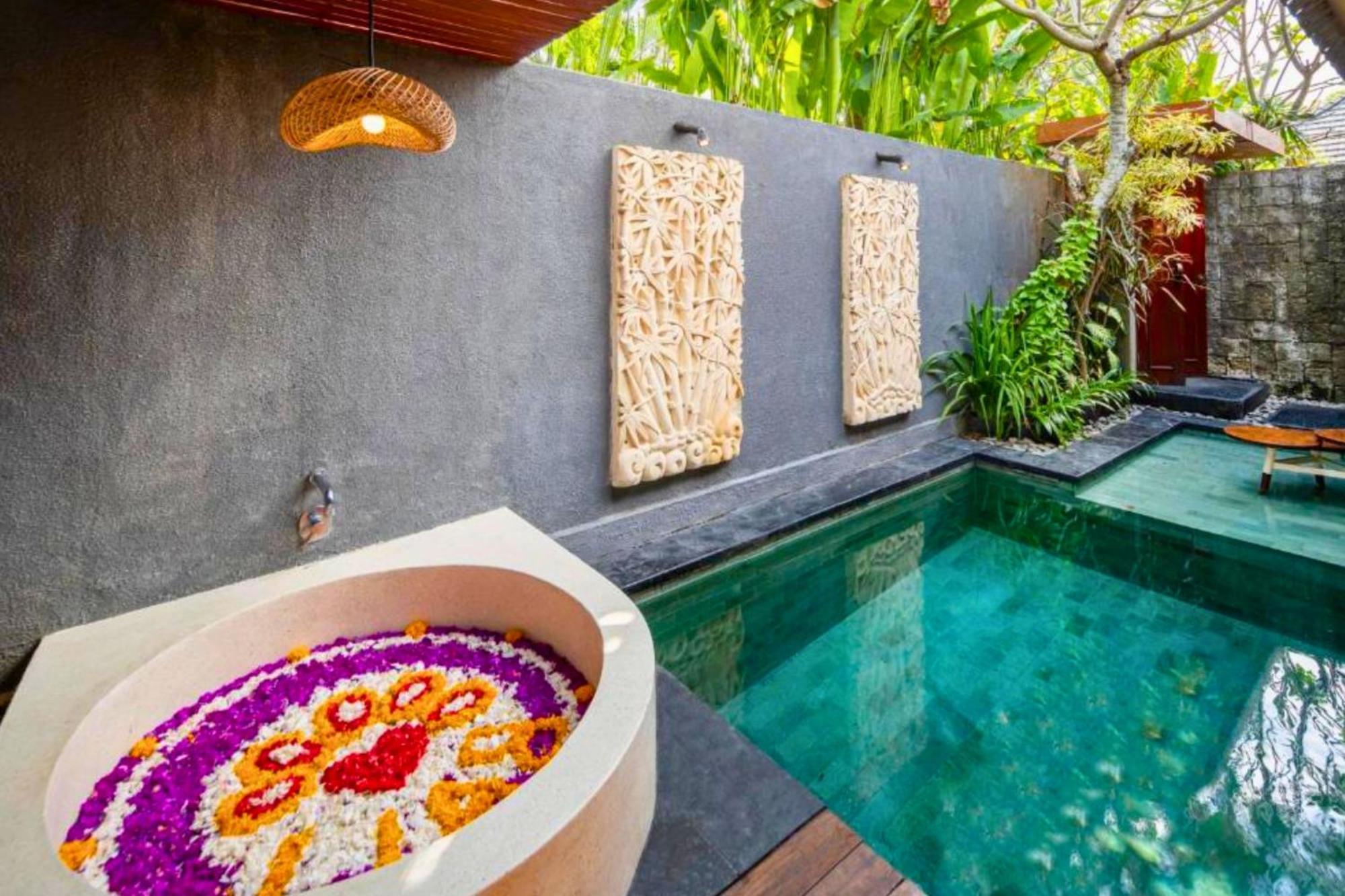 Villa Sadawira 1 Bedroom Private Pool & Bathtub Zn168 *