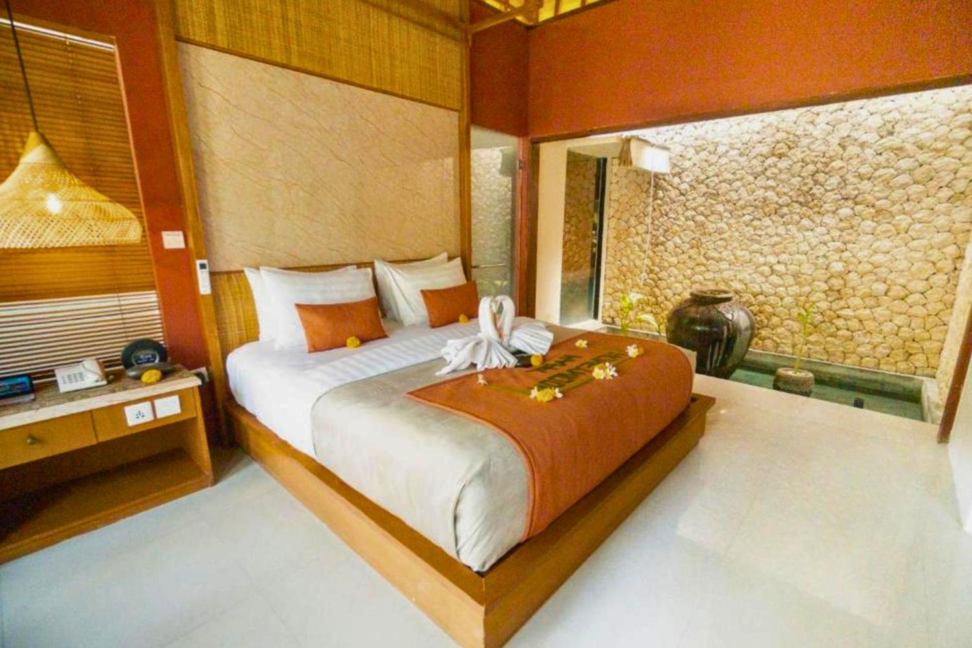 Sadawira 1 Bedroom Private Pool & Bathtub Zn168 *