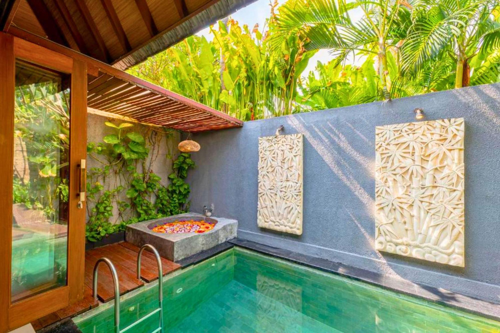 Villa Sadawira 1 Bedroom Private Pool & Bathtub Zn168 Legian (Bali)