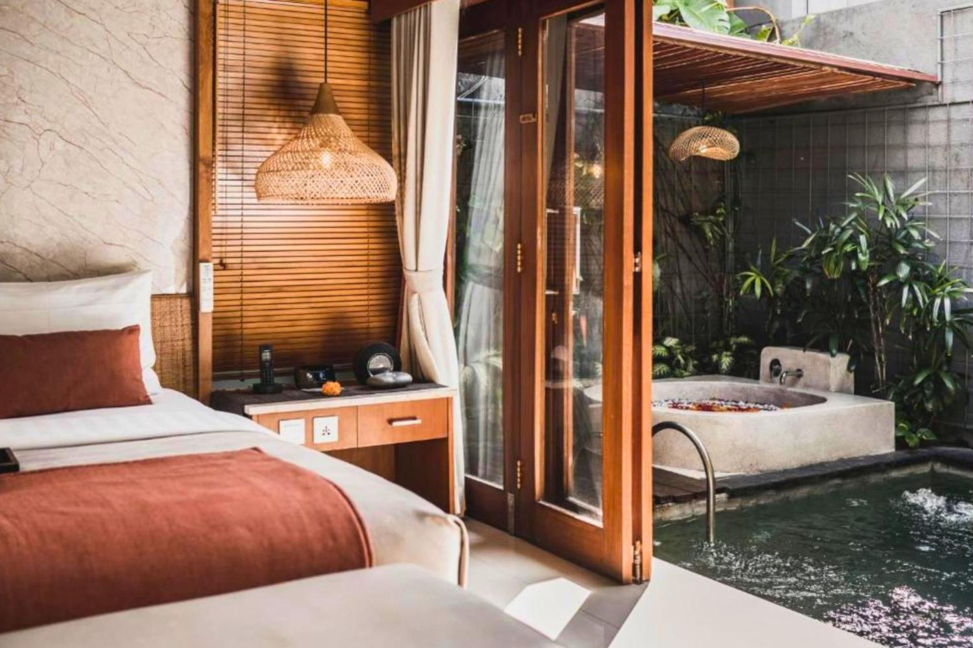 Villa Sadawira 1 Bedroom Private Pool & Bathtub Zn168 Legian (Bali)