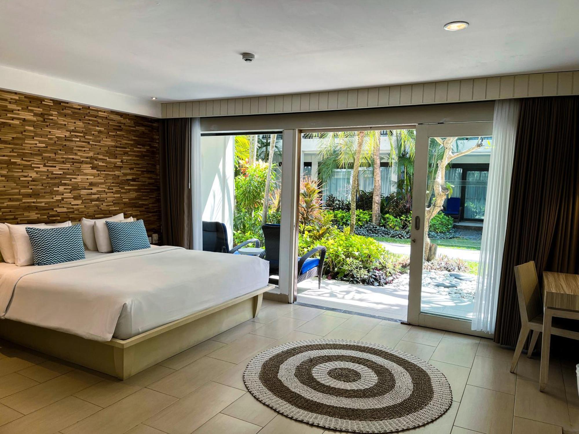 Away Bali Camakila 4*