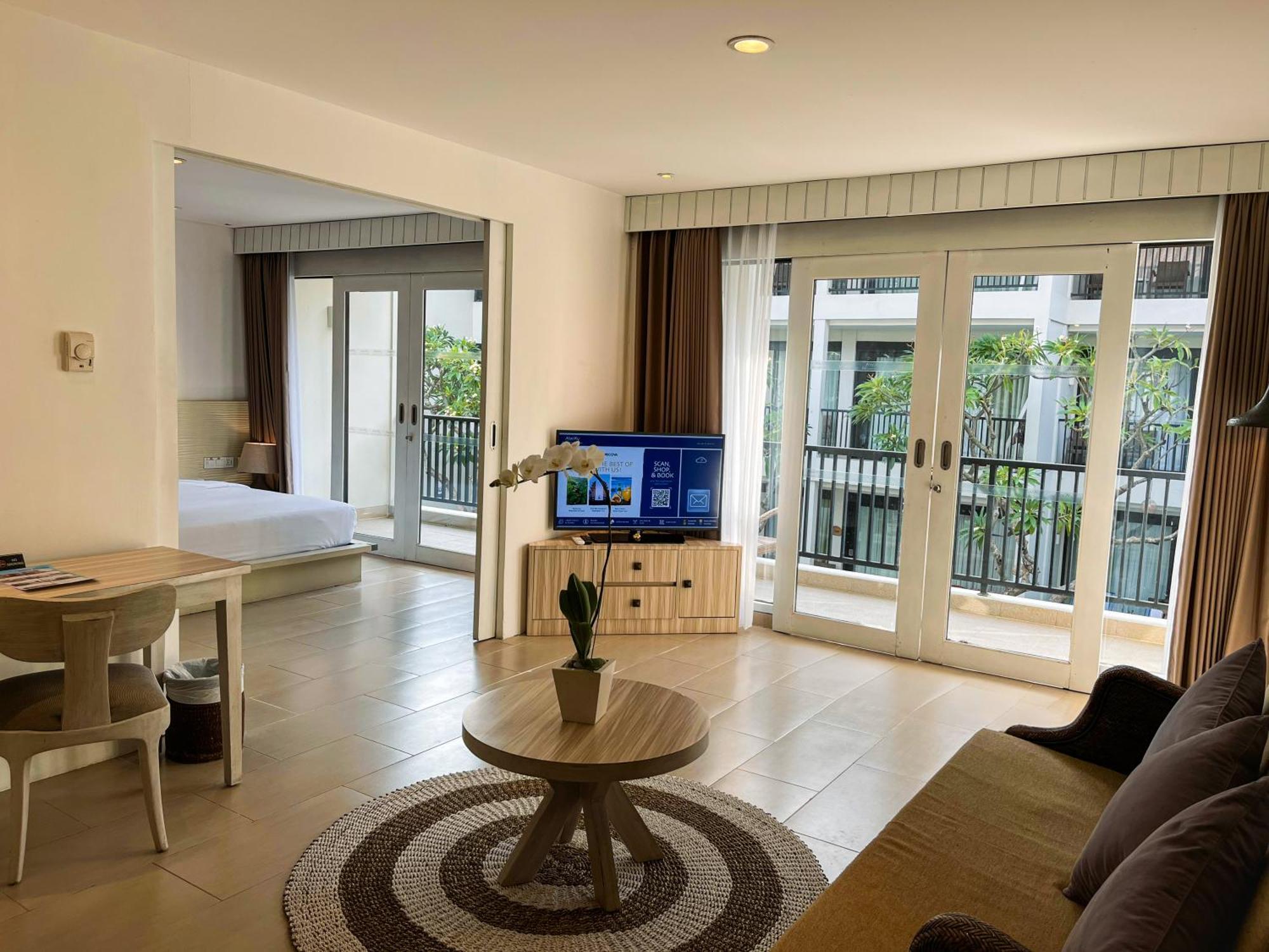 Away Bali Camakila 4*
