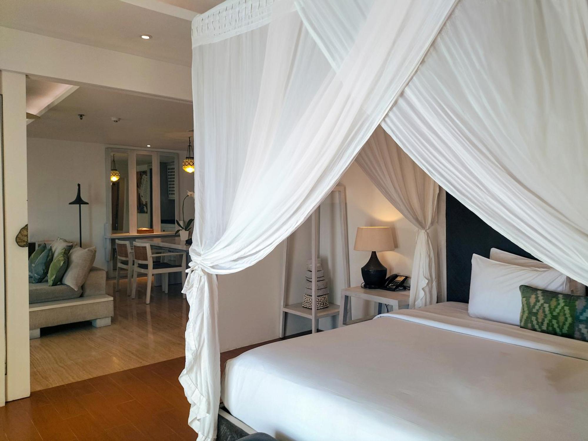Away Bali Camakila 4*