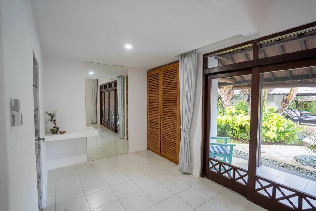 Stunning 4br Oasis In