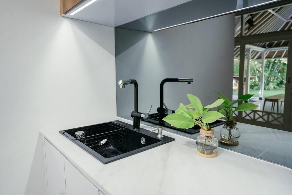 Villa Stunning 4br Oasis In