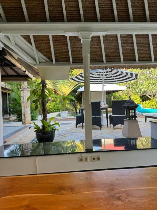 Stunning 4br Oasis In Legian (Bali)