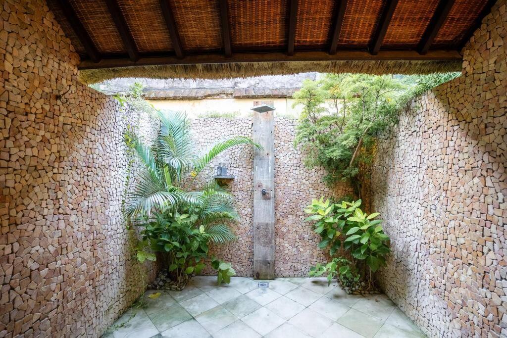 Stunning 4br Oasis In * Legian (Bali)