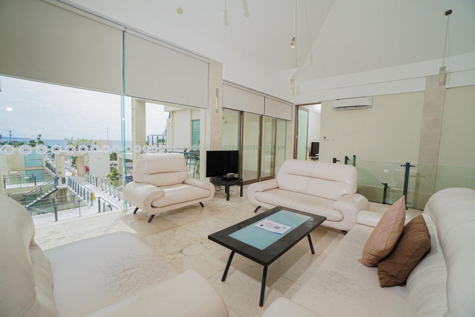 Furamaxclusive Ocean Seminyak Bali Hotel