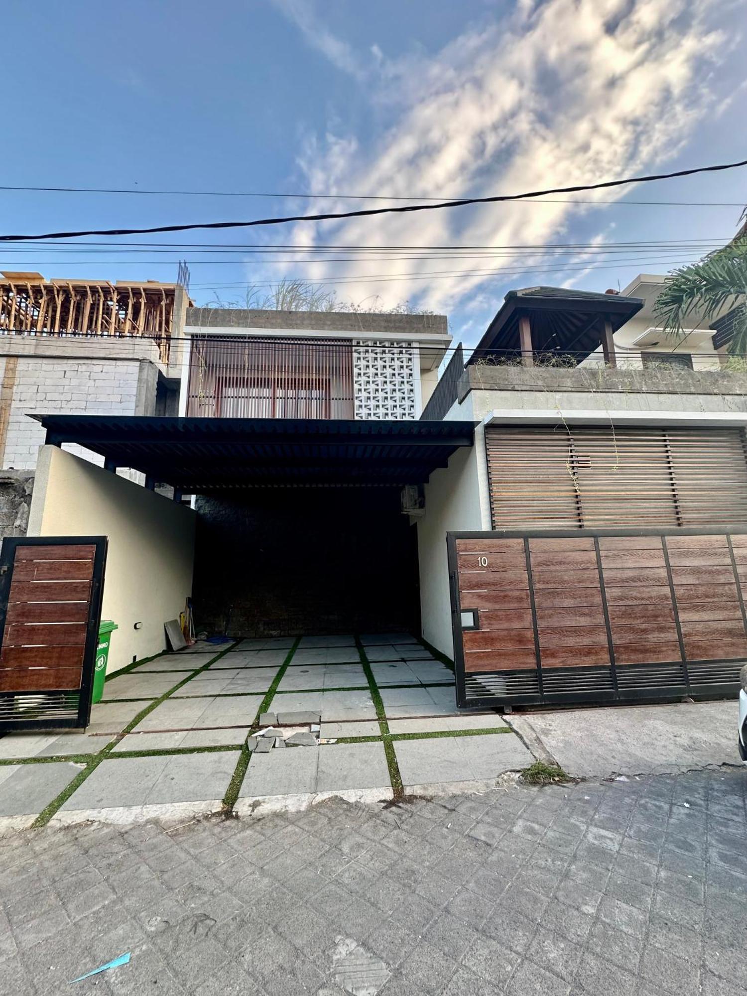Classy New 5 Bedroom In Kuta Villa Legian (Bali)