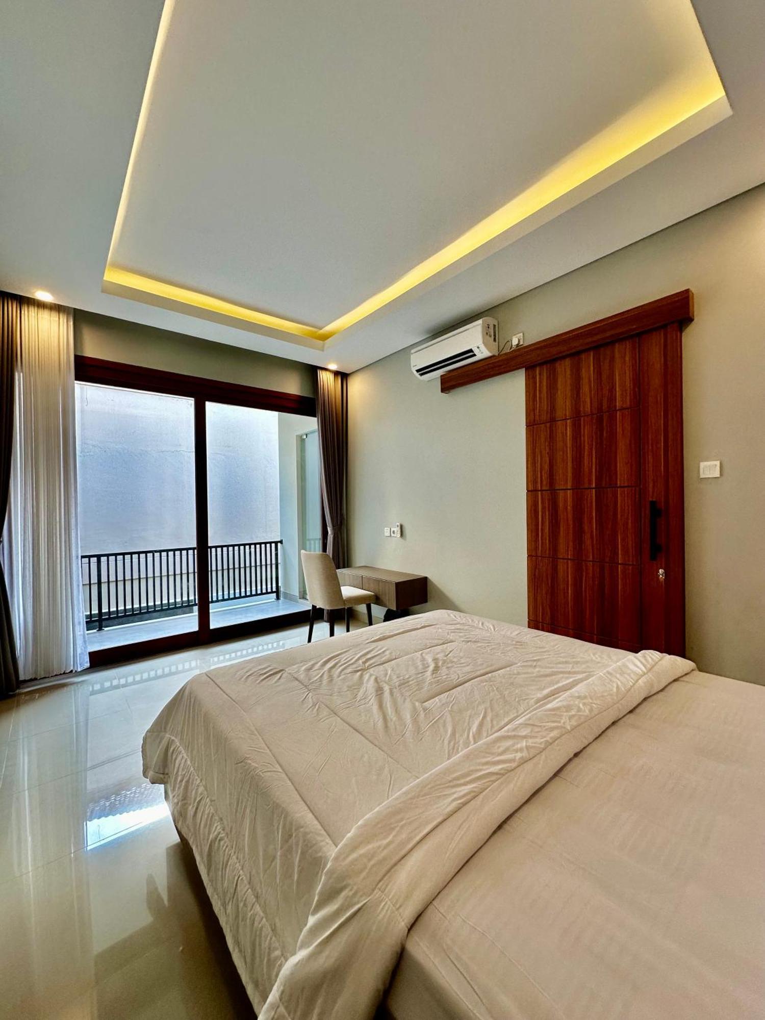 Classy New 5 Bedroom In Kuta Villa Legian (Bali)