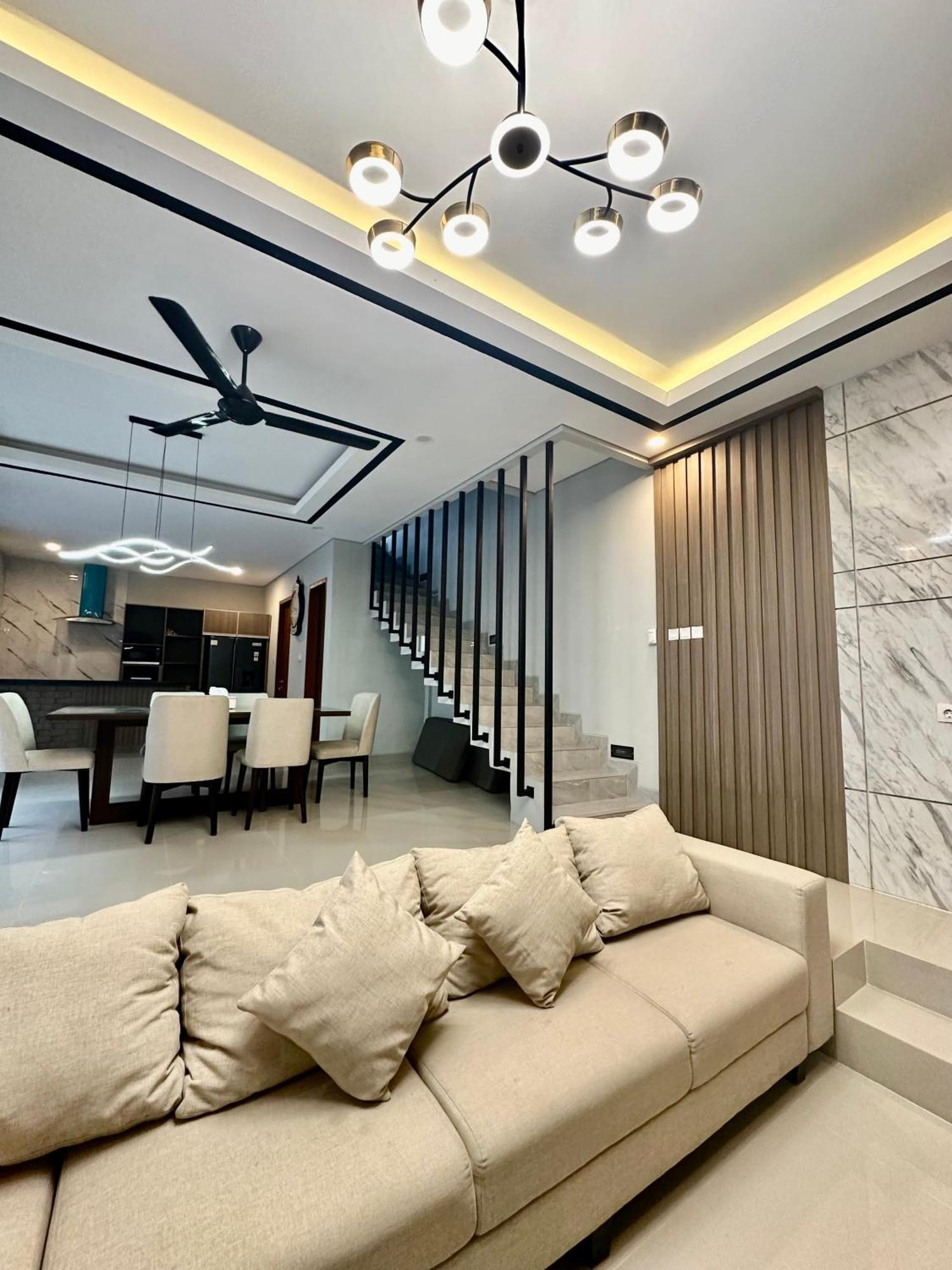 Classy New 5 Bedroom In Kuta Legian (Bali)