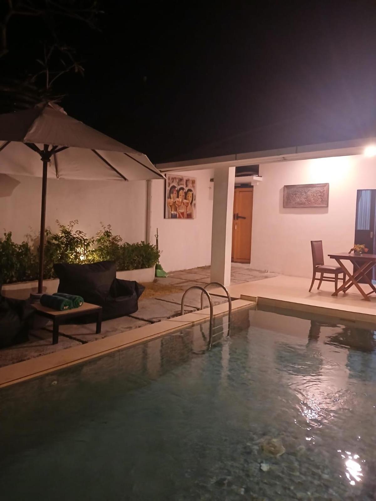 Apartment Village Pool Private In Kuta Bali