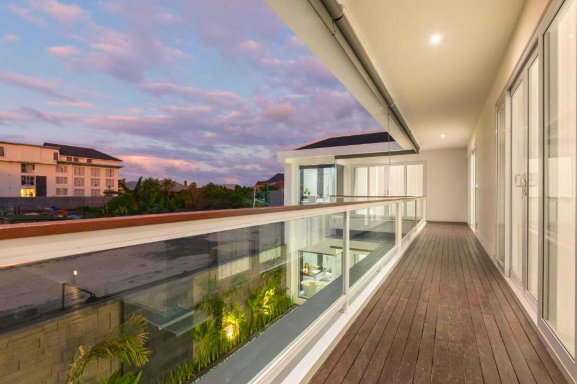 Lashana 3 Bedroom Private Pool Zn221 Villa Legian (Bali)