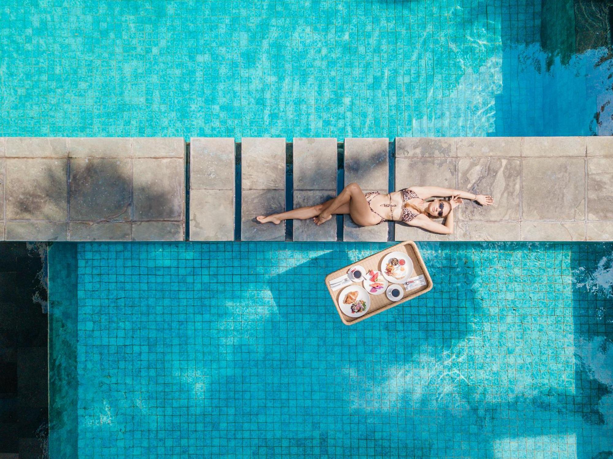 Aq-va & Seminyak Legian (Bali)