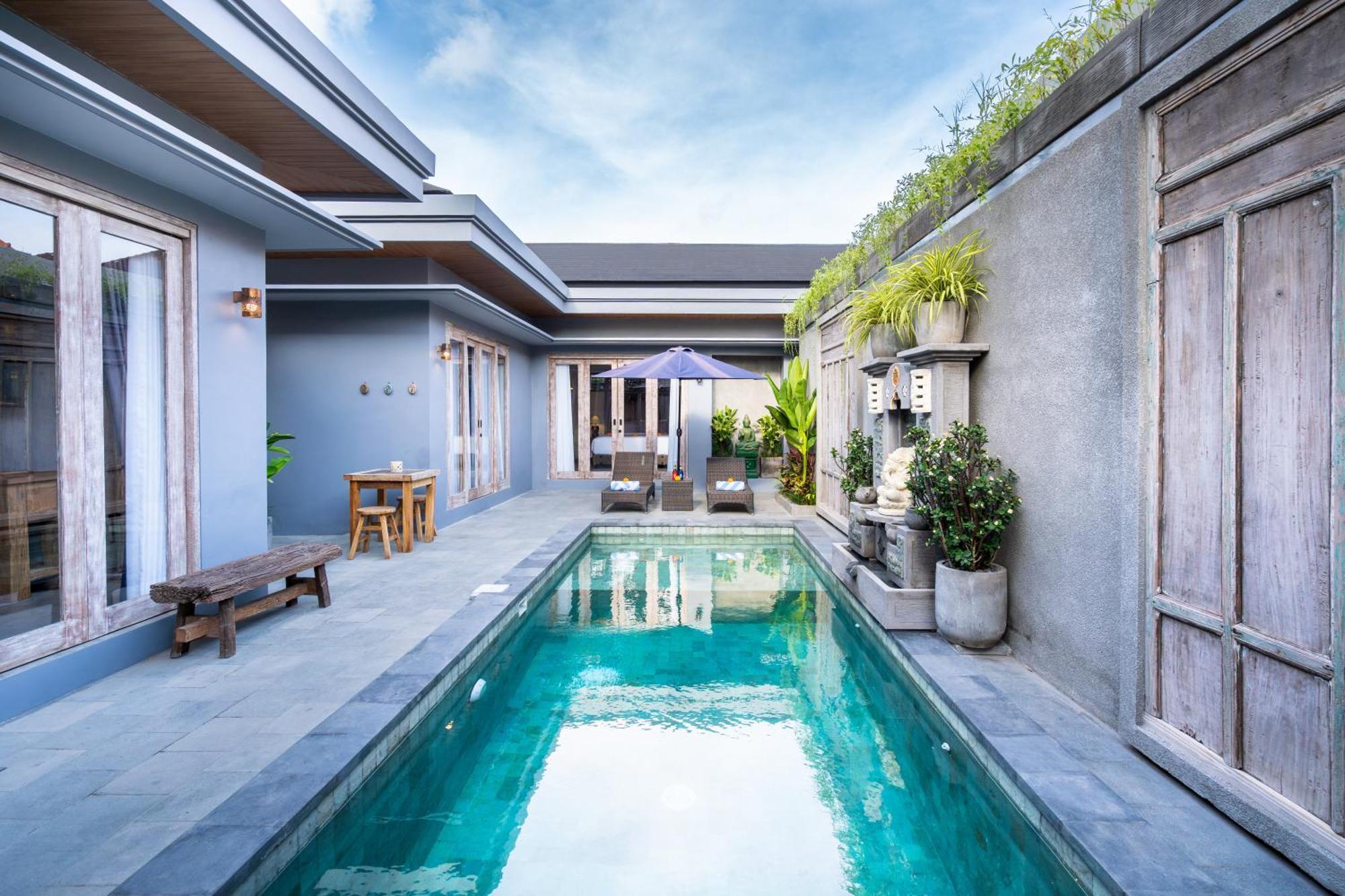 Villa Indah *