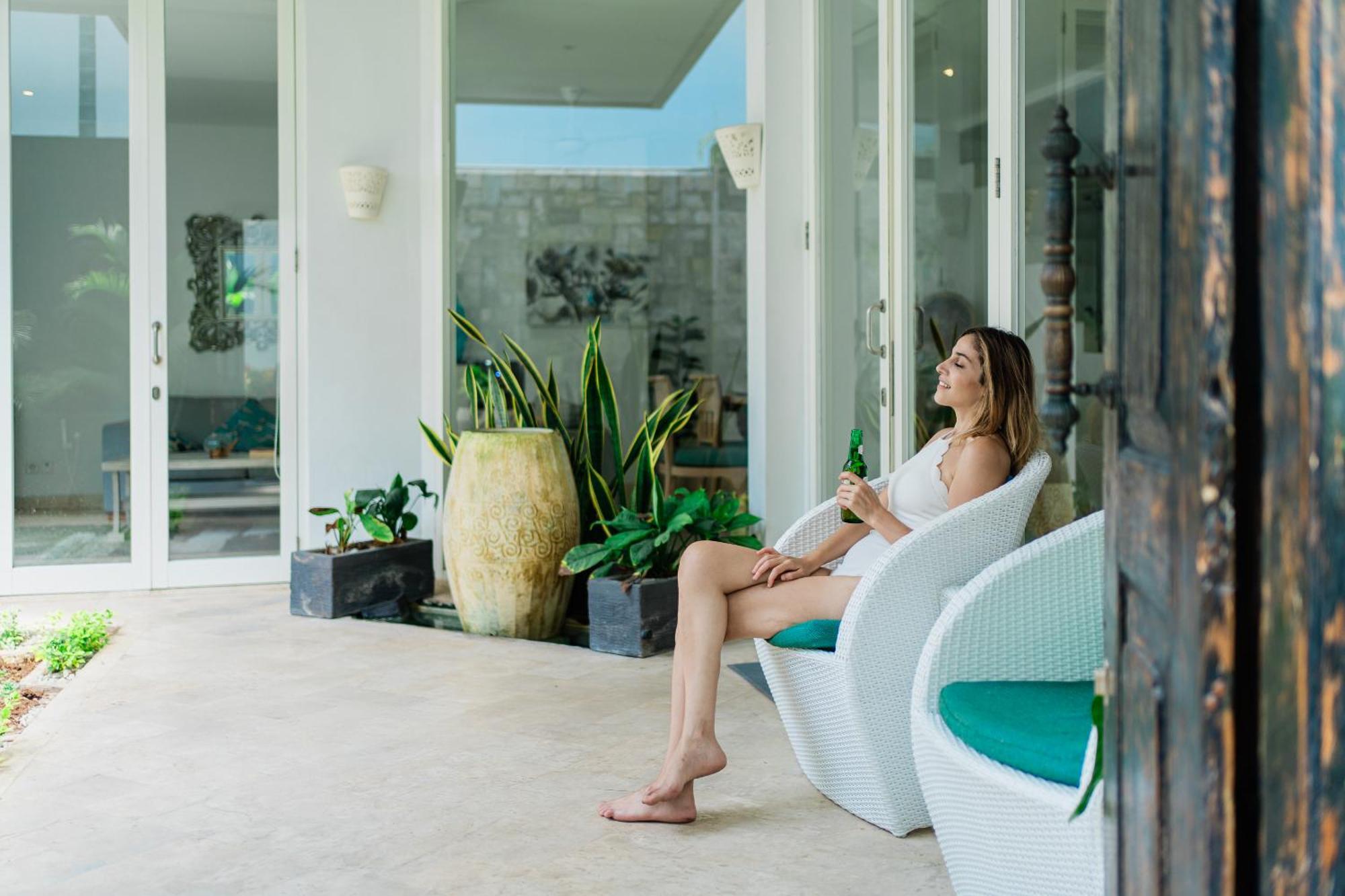 Aq-va & Seminyak Hotel Legian (Bali)