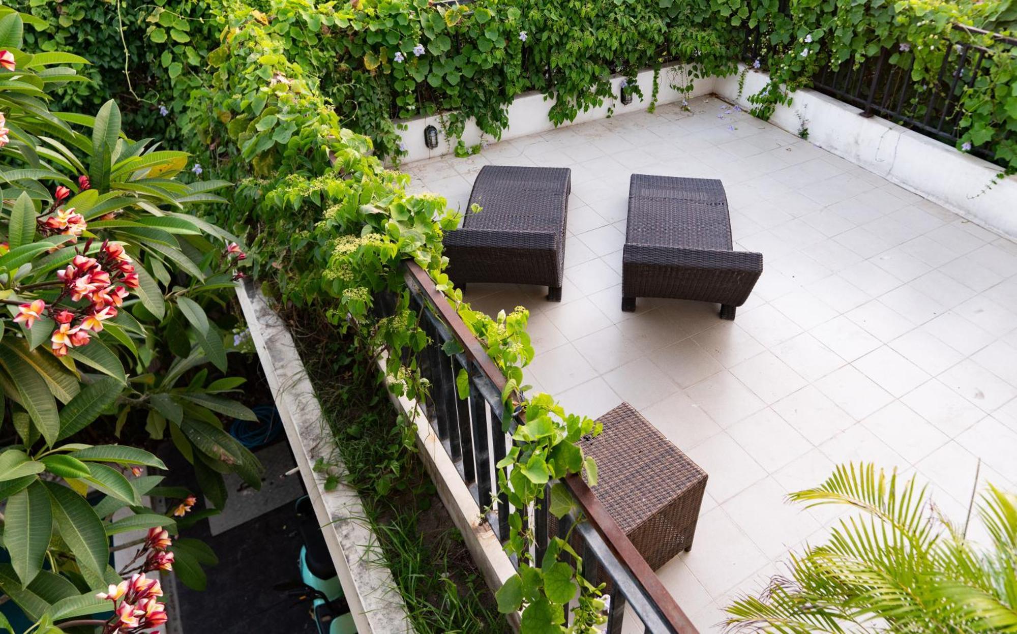 Tepi Sungai A Luxurious, Under New Management, 6 Bedroom 620 Sqm Retreat Featuring A Stunning 15 Meter Pool And Dedicated Childrens With 4 Bunk Beds Newly Renovated In Seminyak Villa Legian (Bali)