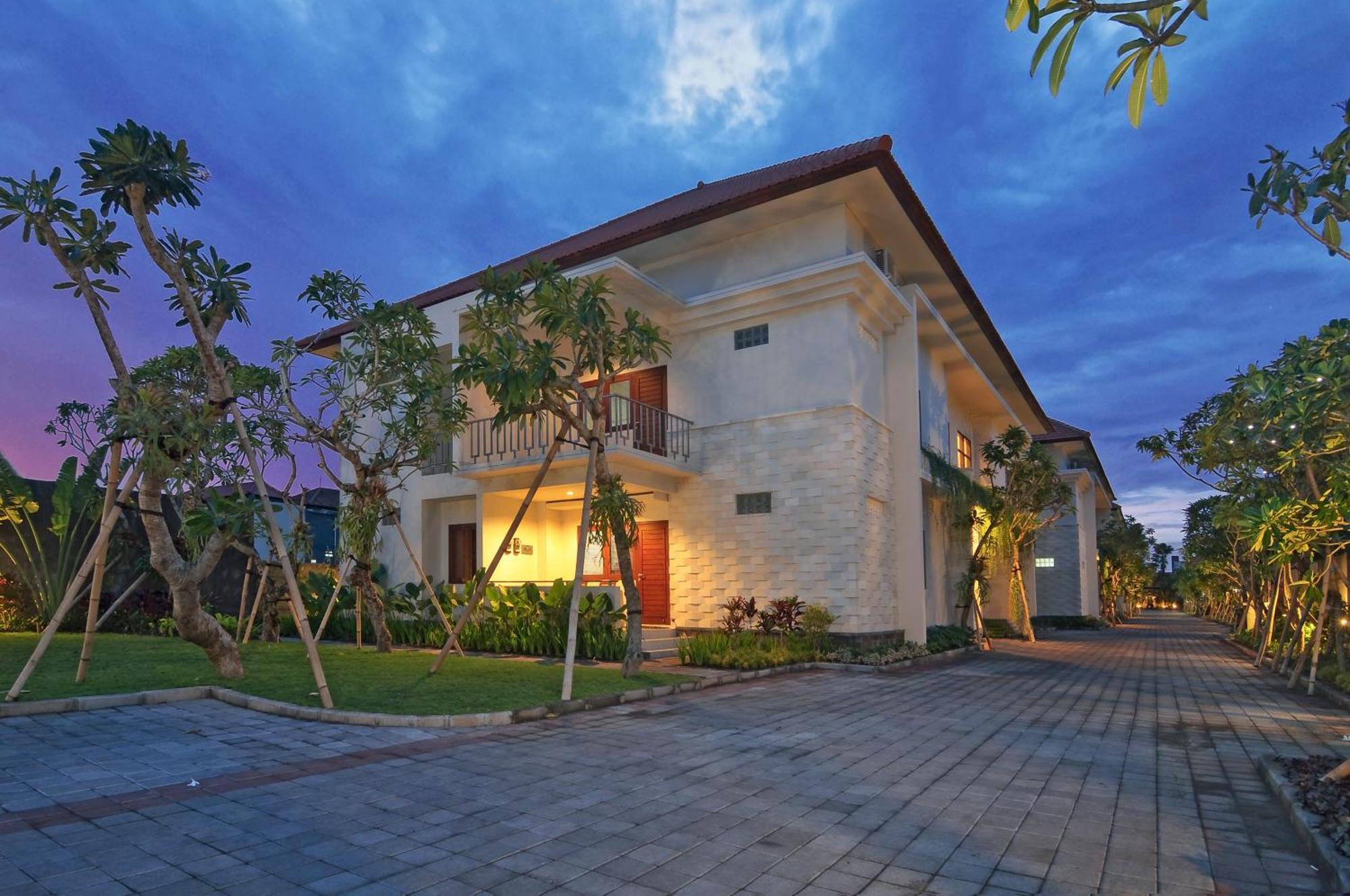 Taman Ayu Town House