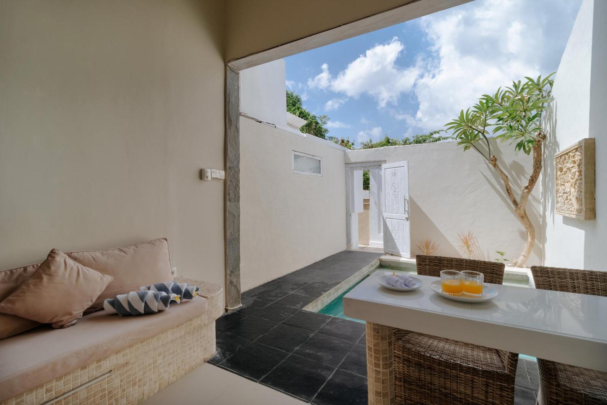 Nakula * Legian (Bali)