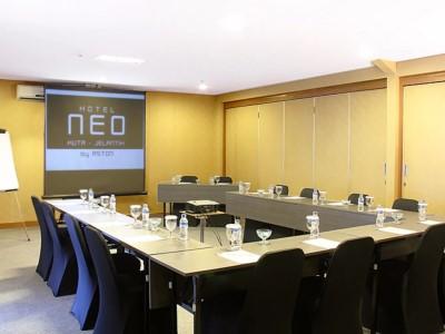 Neo - Kuta, Jelantik
