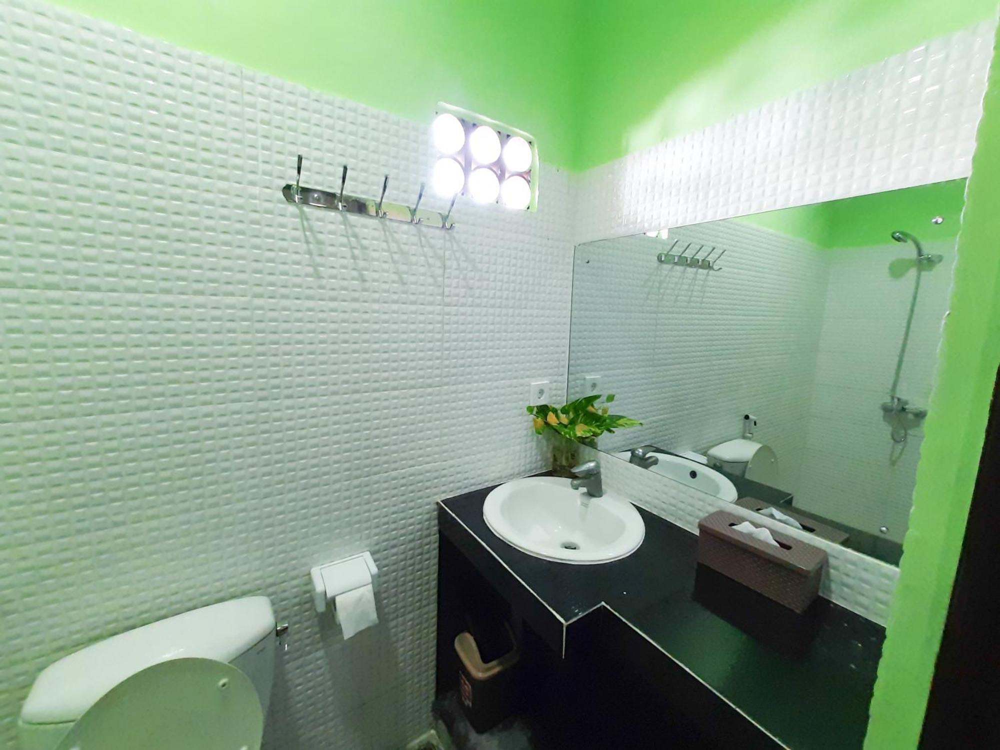 The 777 Guest house Legian (Bali)