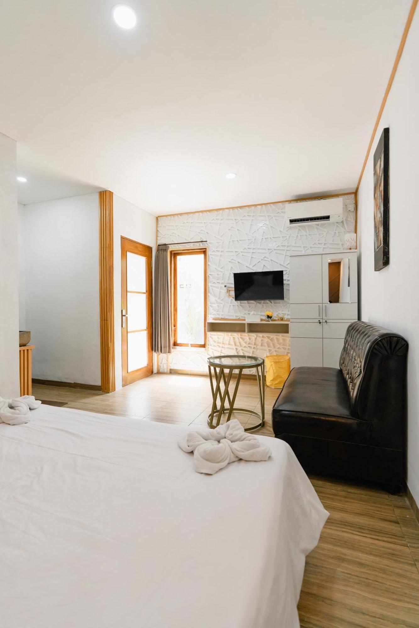 Griya Sadhana Dewi Sri 3* Legian (Bali)