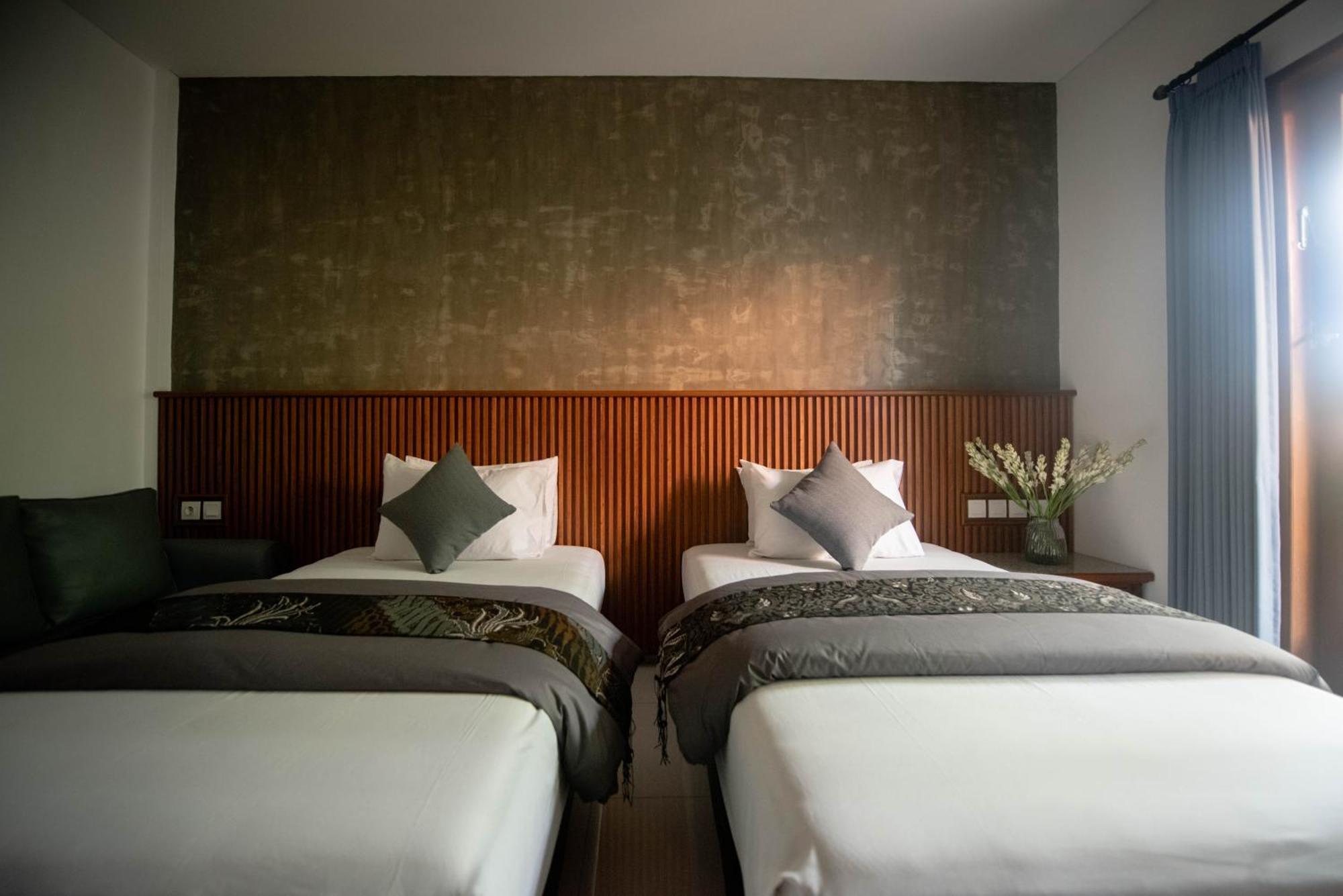 Hotel Sandat Legian