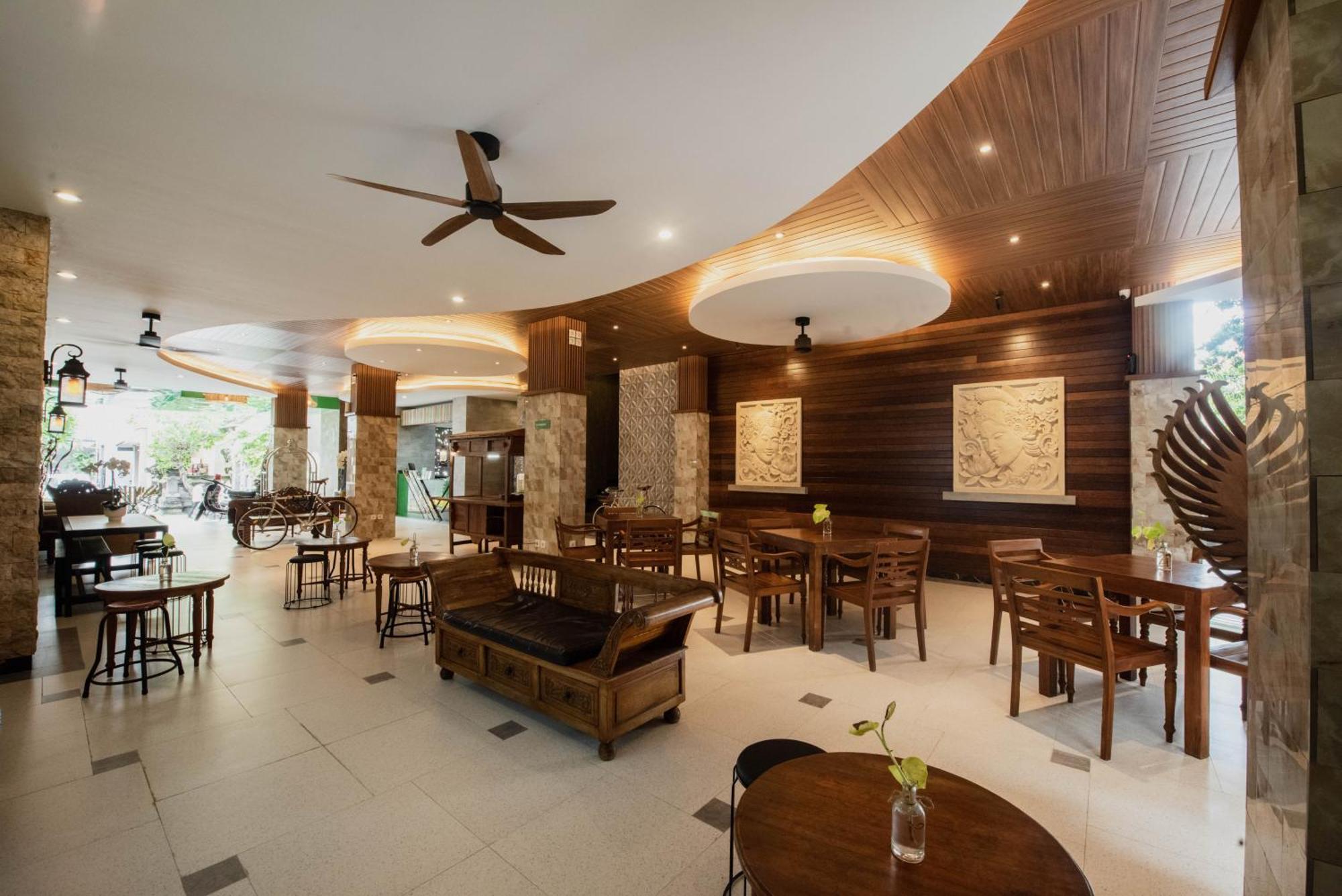 Sandat Hotel