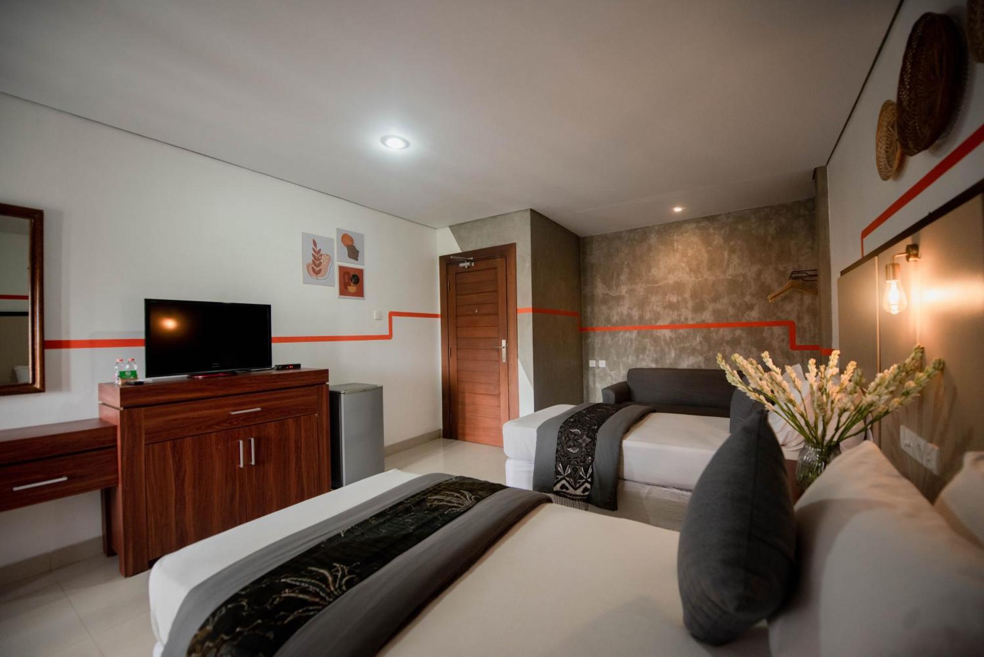 Sandat Hotel