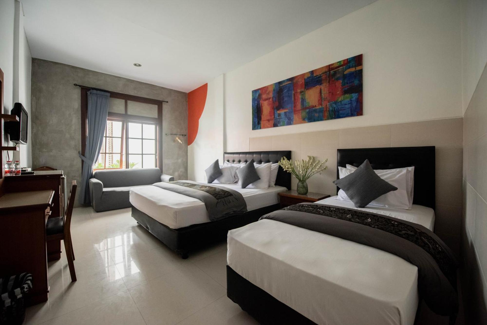 Hotel Sandat Legian