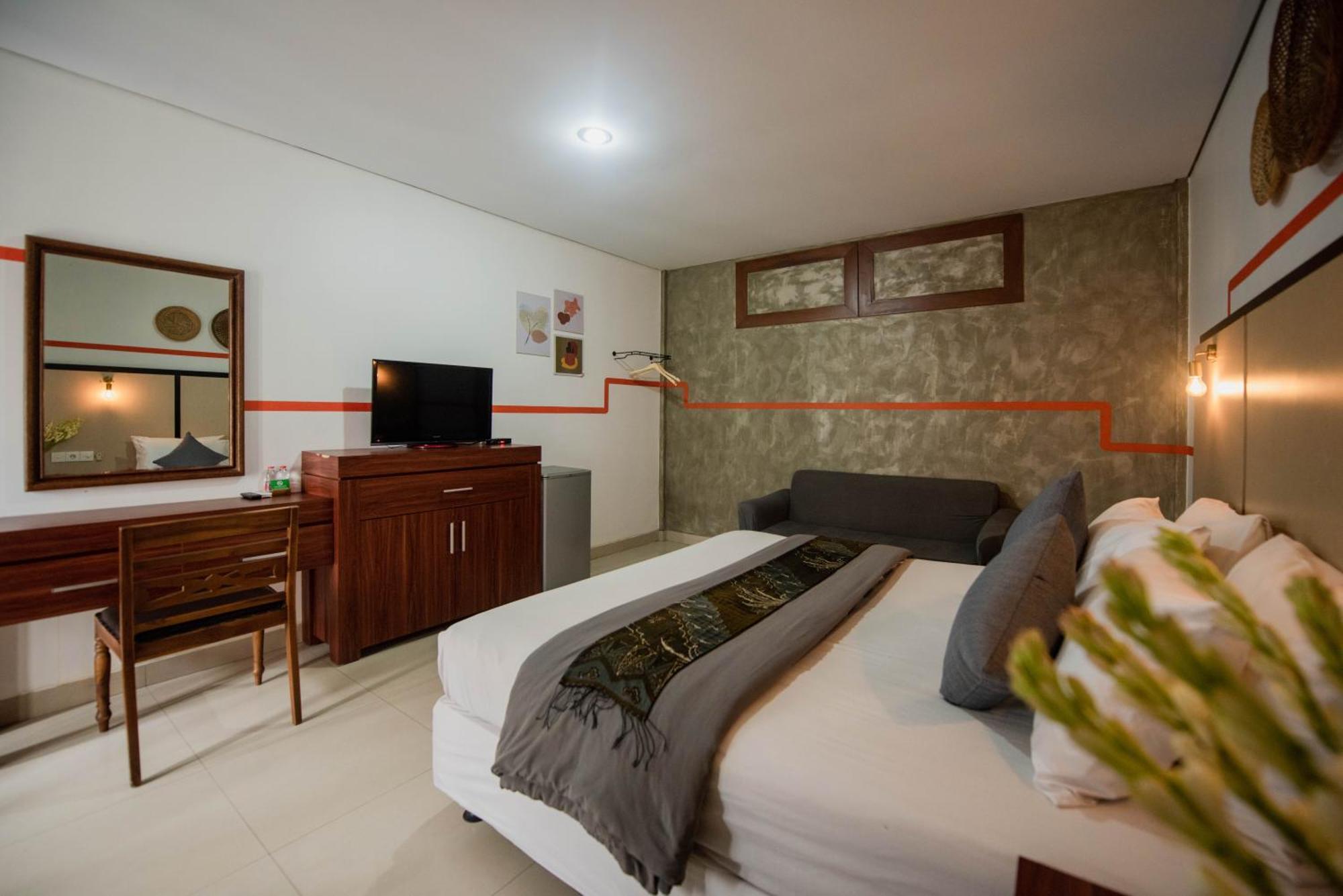 Sandat Hotel
