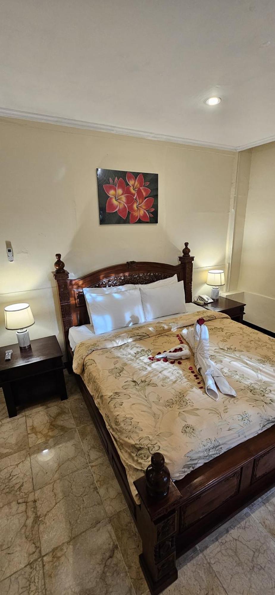 Royal Tunjung Hotel&villa - Chse Certified